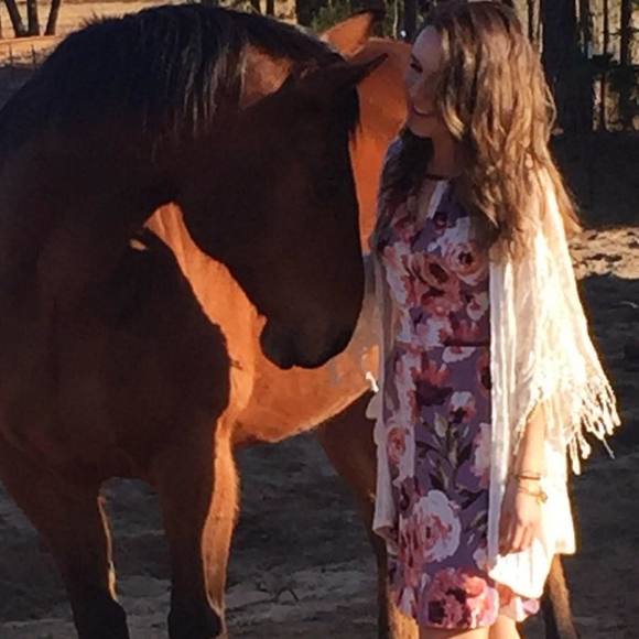 Meet your Posher, Hunter - Picture 1 of 1